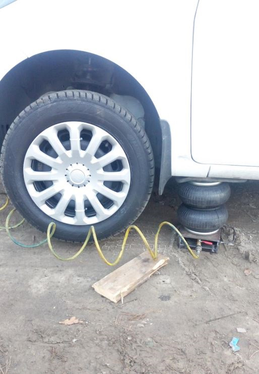 Обновлення зимової гуми, Hankook Winter I*Cept iZ2 W616. 4