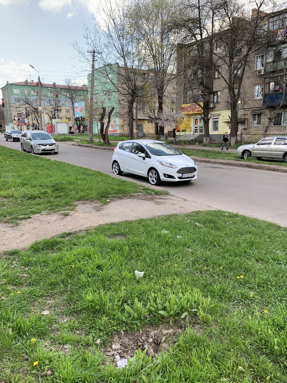 Першою покупкою після ТО були диски з гумою 3
