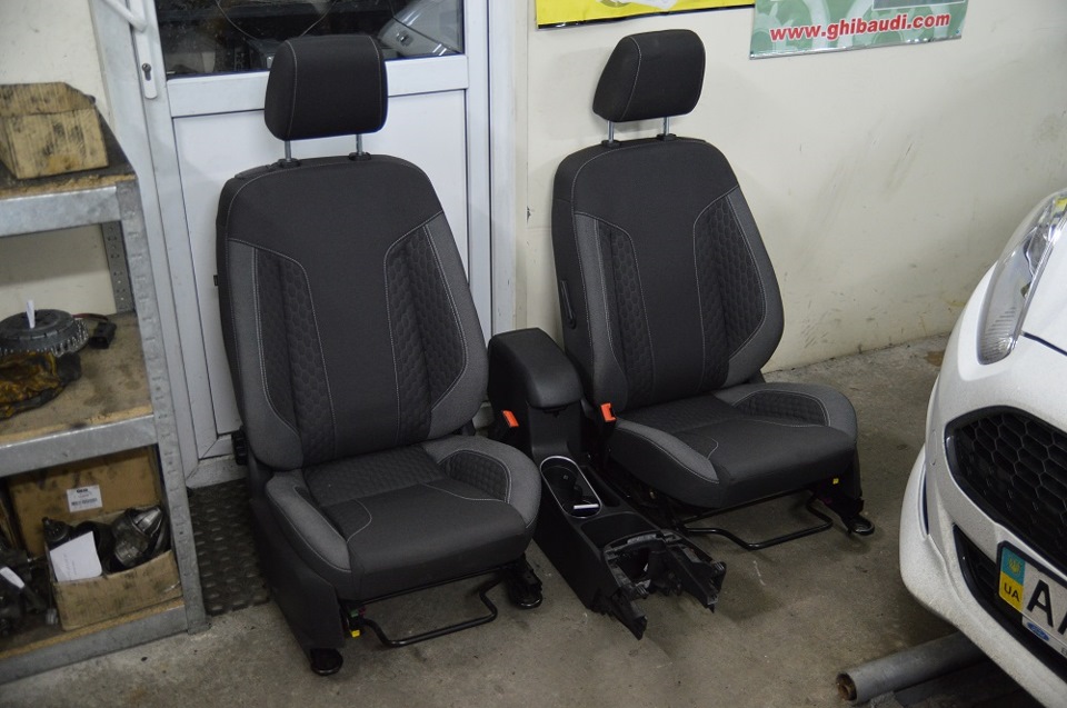 Заміна сидінь на Спорт для Фієста 2013-2016 / Sport Seats for Fiesta mk 7.5 3