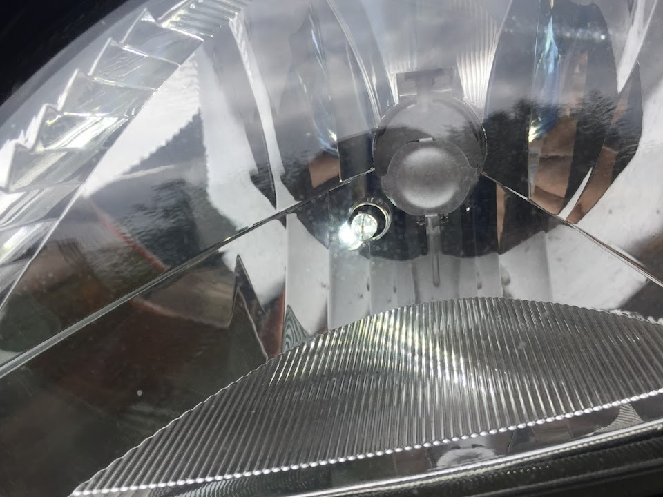 Между нами тает LED 3
