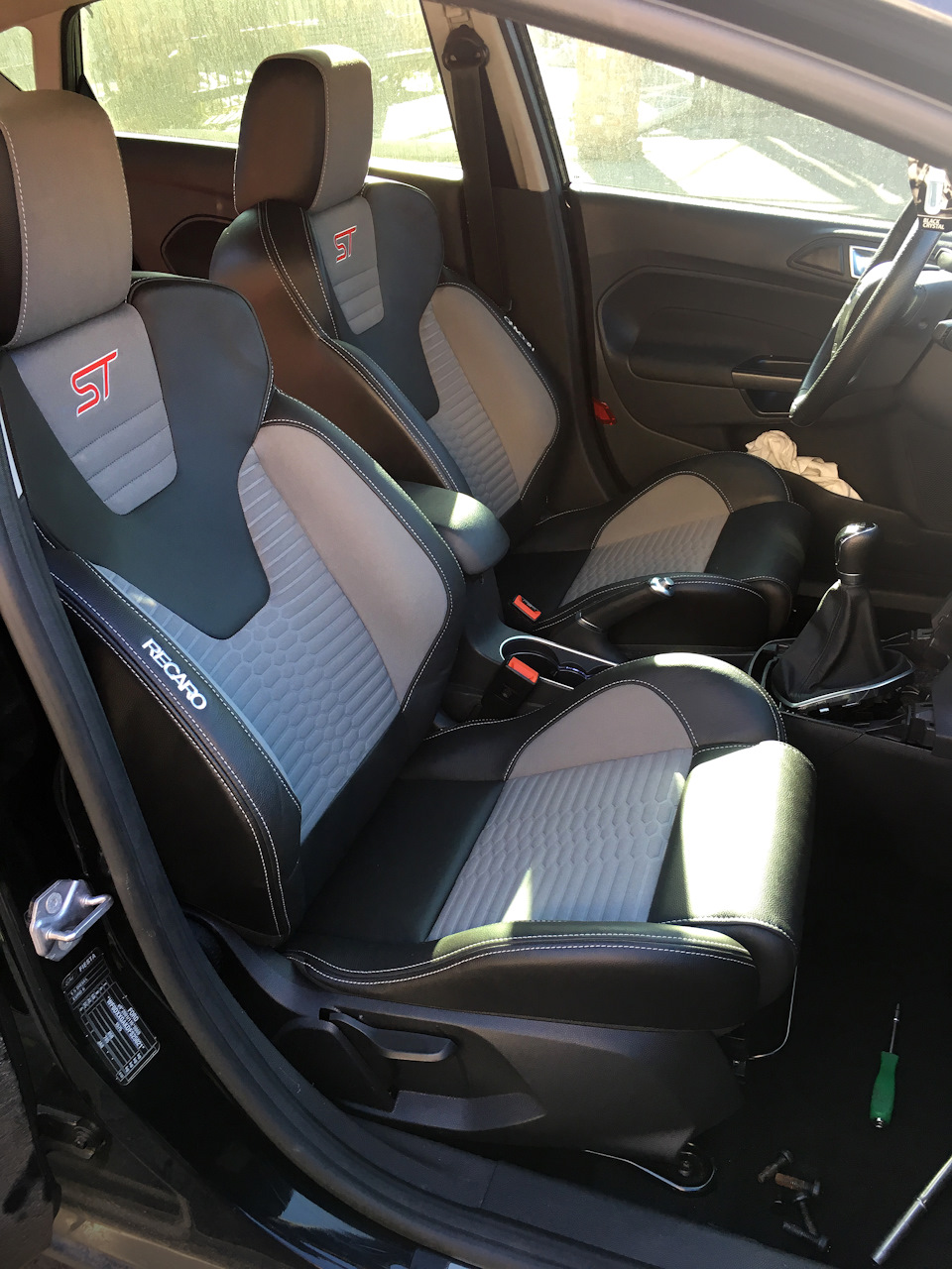 ST - Recaro 🚀 4