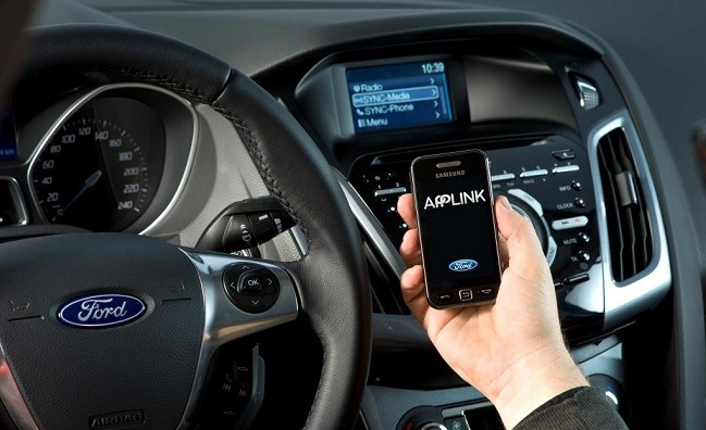 Чи є трабли з коннектом телефону Ford SYNC? 2