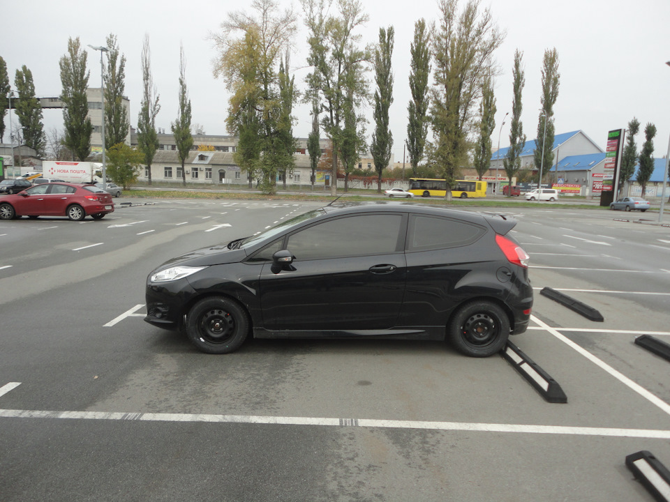 Fiesta Sport на 14х катках - 185.60.14 1