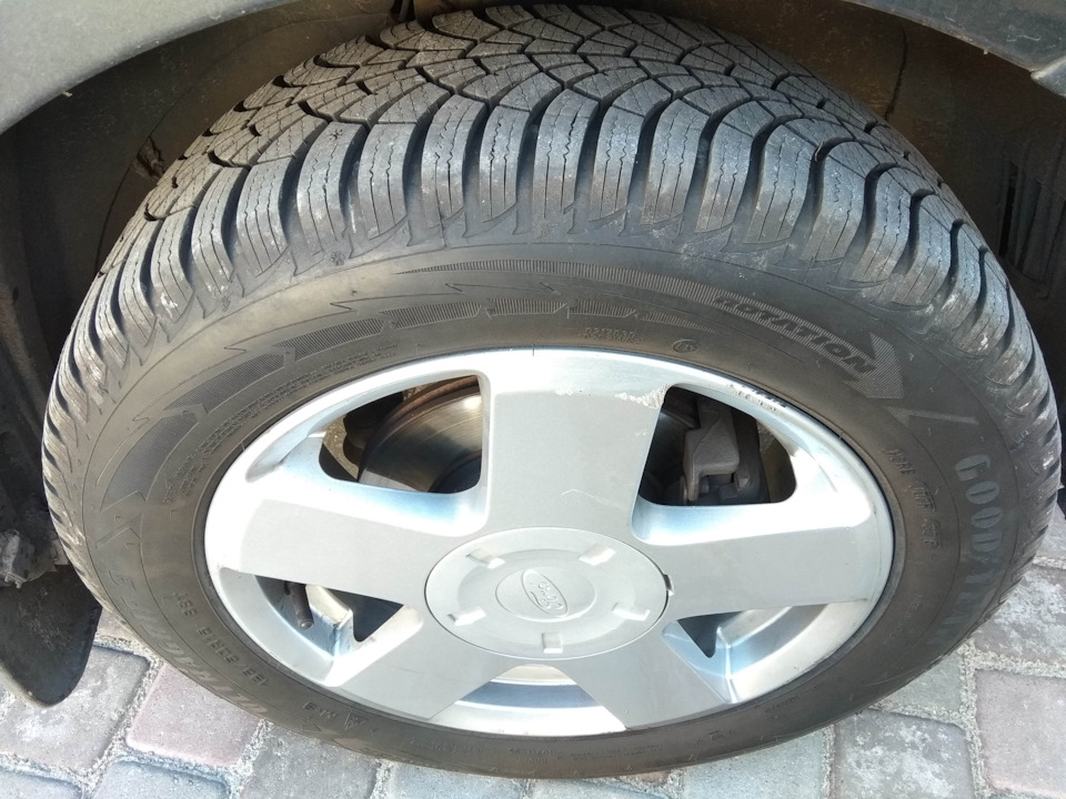 Зимова гума Goodyear та другий комплект лиття фордів. 5