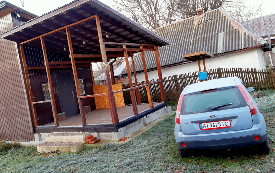 Перші заморозки і дива з дверними ручками) 5