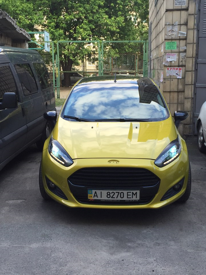 New look, new headlights and xenon 1