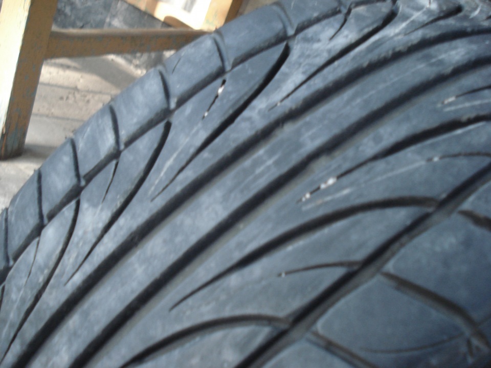 Продам FALKEN 205/40 17 4
