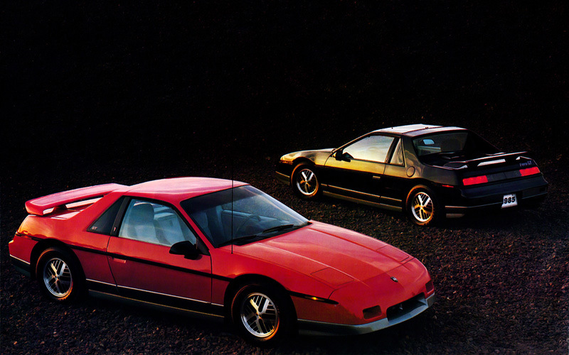 Нові custom диски Pontiac Fiero 2