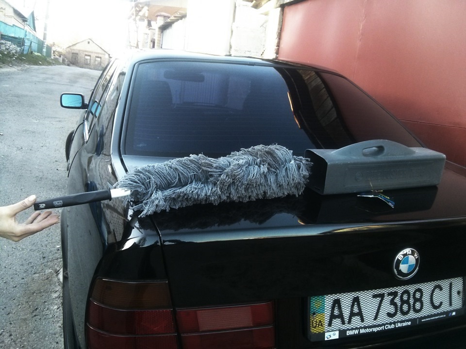 Боротьба з пилом на чорному кольорі авто. Хвилина діл))) 3