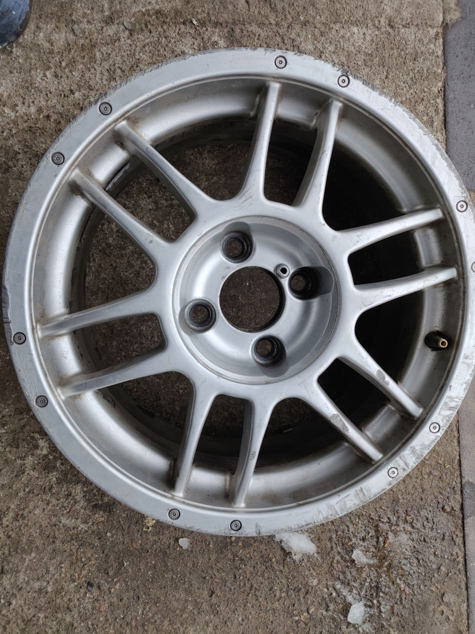 Продам диски OZ Rasing f1 plus R16 2