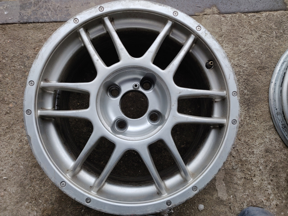 Продам диски OZ Rasing f1 plus R16 1