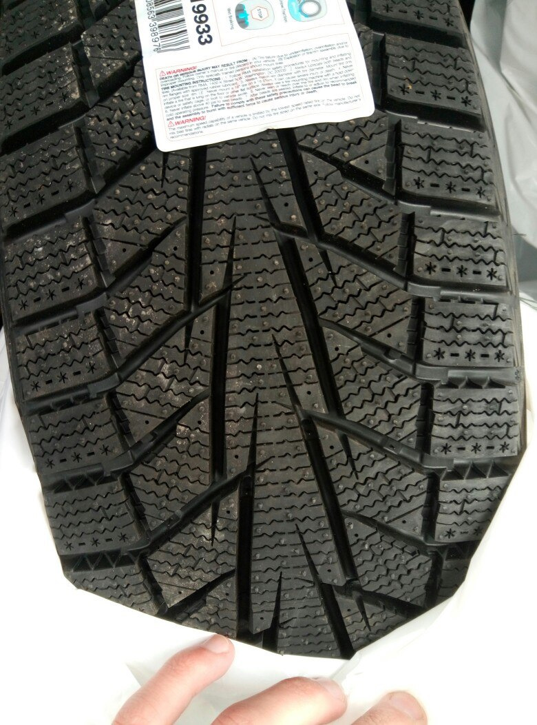 Hankook Winter i*cept iZ 2 (W616) 195/60 R15 4