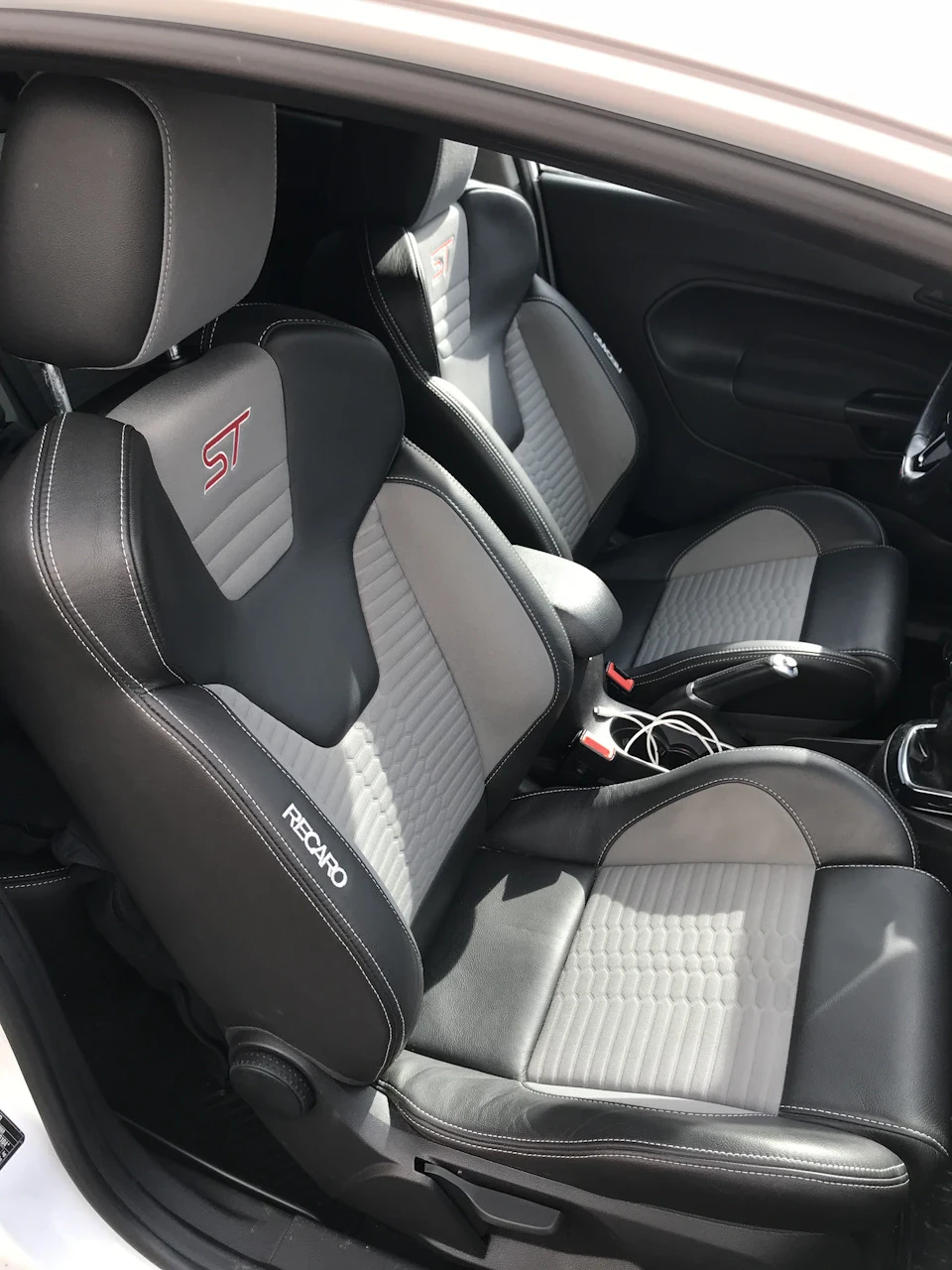 Сидіння Recaro Встановлено!)