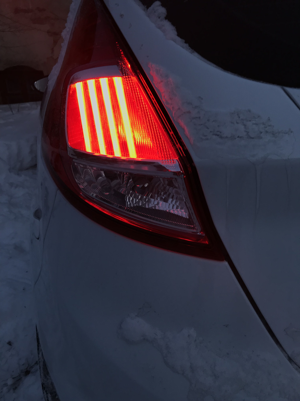 Задні оригінальні ліхтарі LED 4