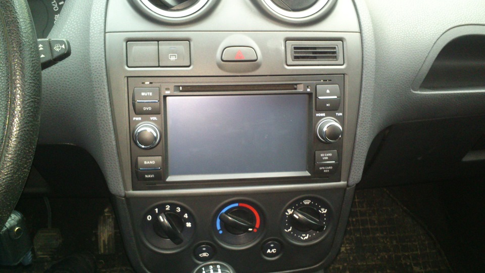 DVD/GPS у штатне місце 3