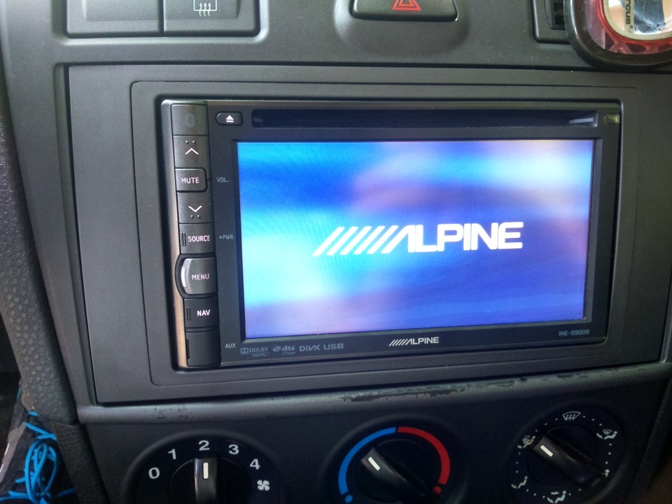 Распиновка Alpine INE-S900R 2
