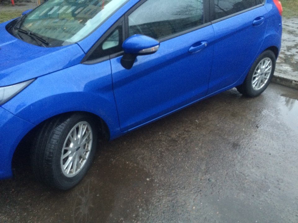 Поставил мишку 195/60r15 1