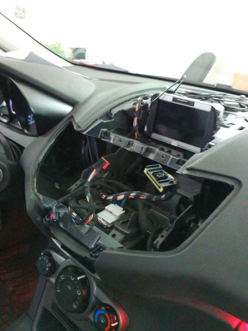 Встановлення Sony РП-7 та SYNC, камера заднього виду (частина 2) 4