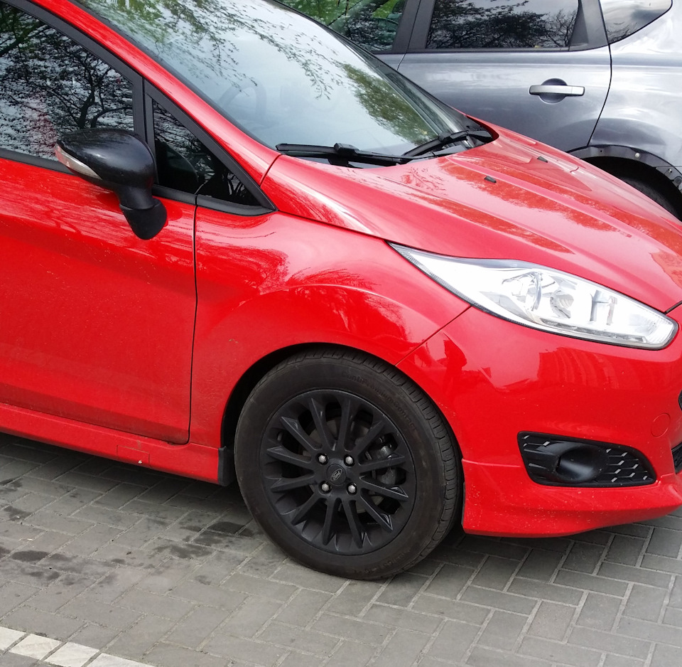 #Fiesta R&B. Стайлінг Дисків 1