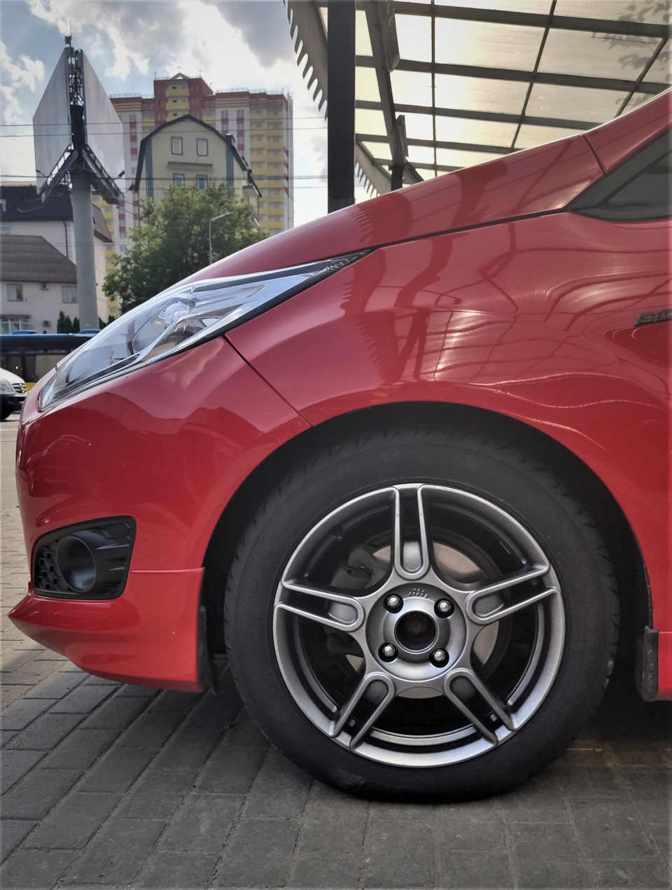Нові колеса Ronal R52 5