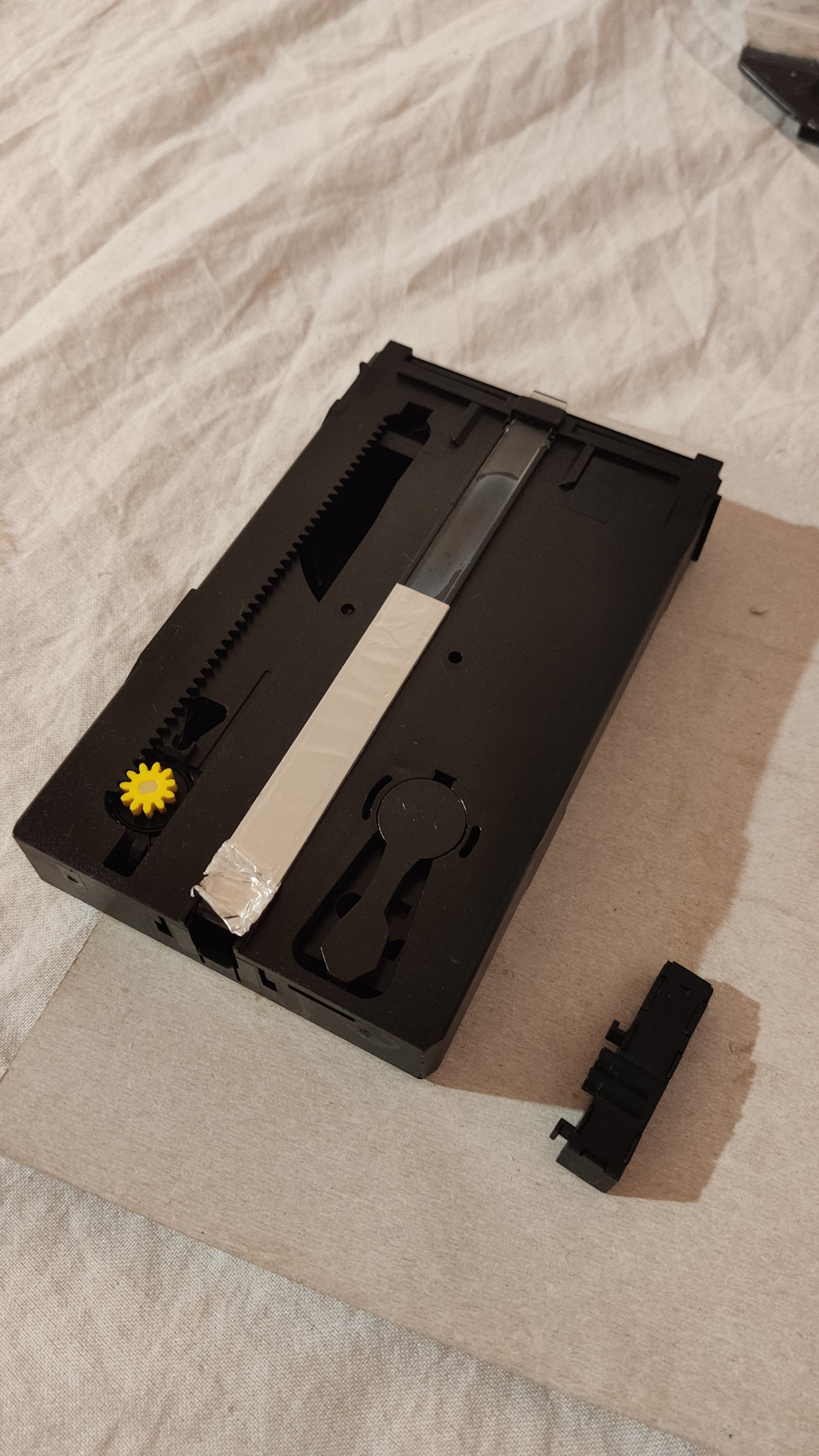 Підсклянник у центральну консоль Fiesta mk7.5 2