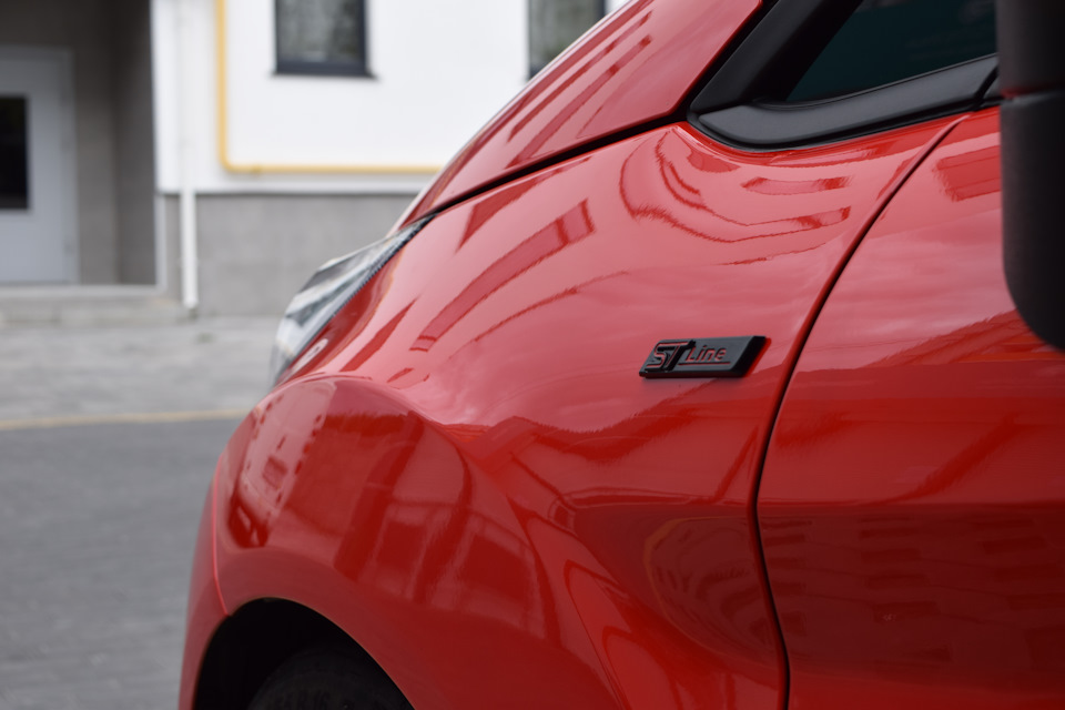 Приймаю замовлення! Логотипи FORD у колір кузова Fiesta, Fusion, Mondeo, S/B/C-Max 4