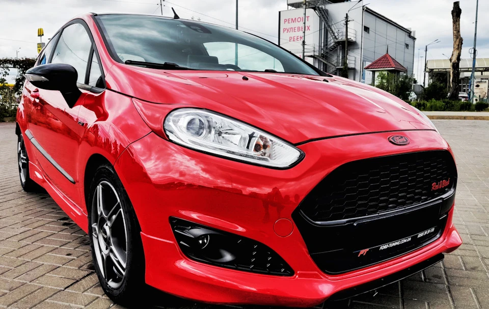 Вії Fiesta mk7