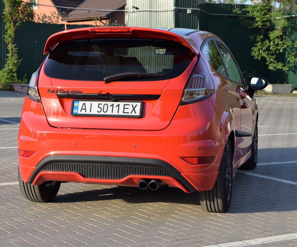 Тюнінг Тайм! Агресивний спойлер Fiesta mk7-7.5 5