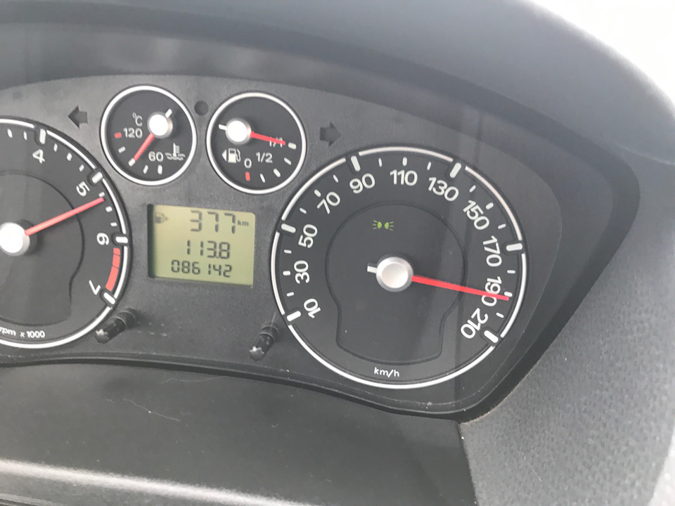 1.3 кажеш? ;-) 194 км/год 2