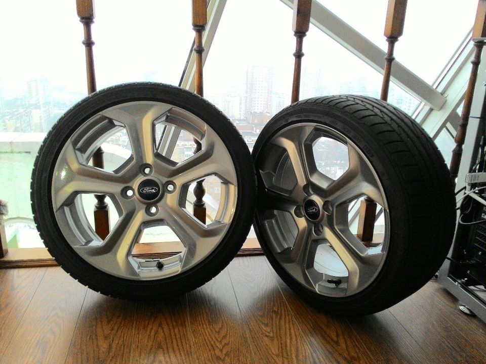 Fiesta ST R17 1