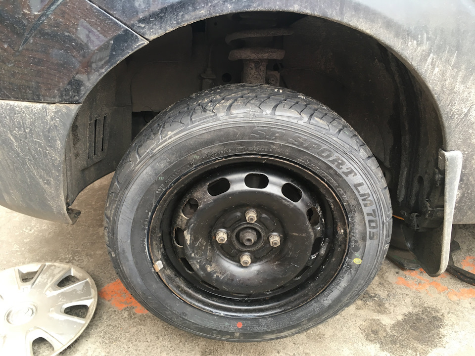 Літня гума DUNLOP SP SPORT LM703 175/65 R14 82H 4