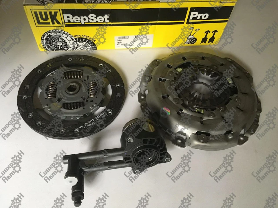 Зчеплення рідне Motocraft померло.