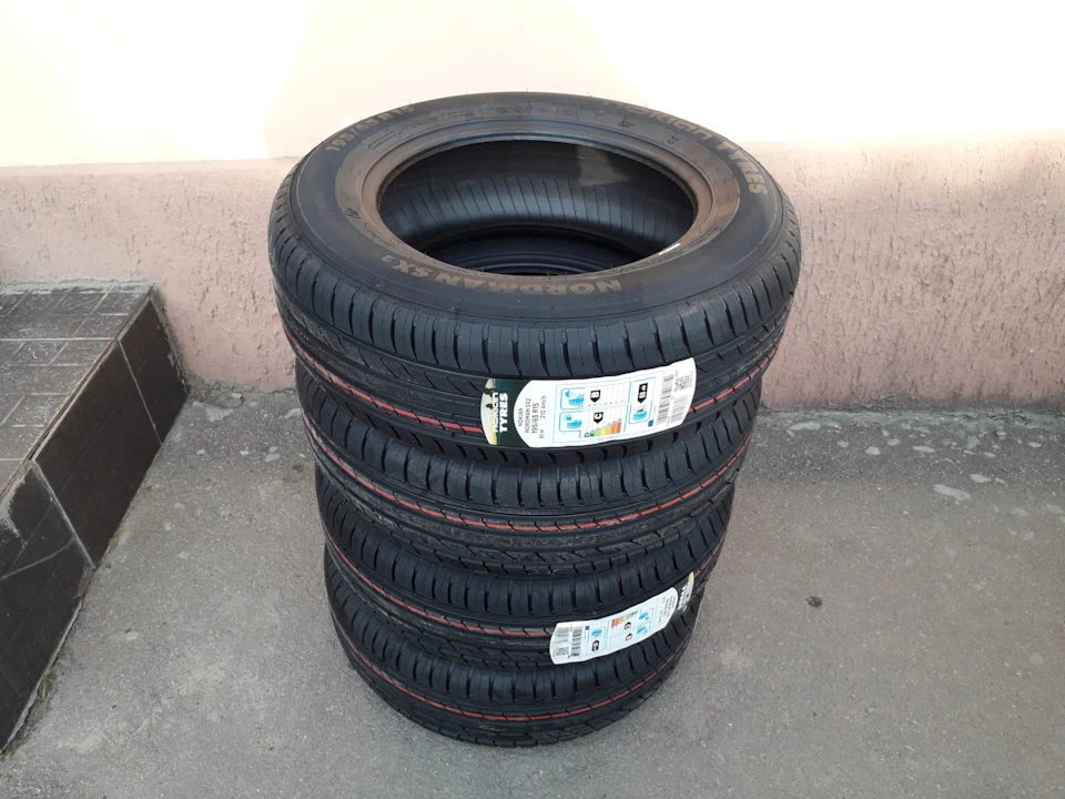 Летняя резина . NOKIAN NORDMAN SX2