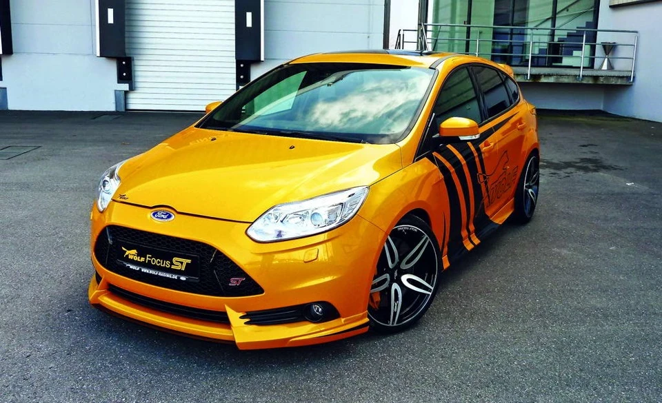 Ford Focus ST Wolf Racing