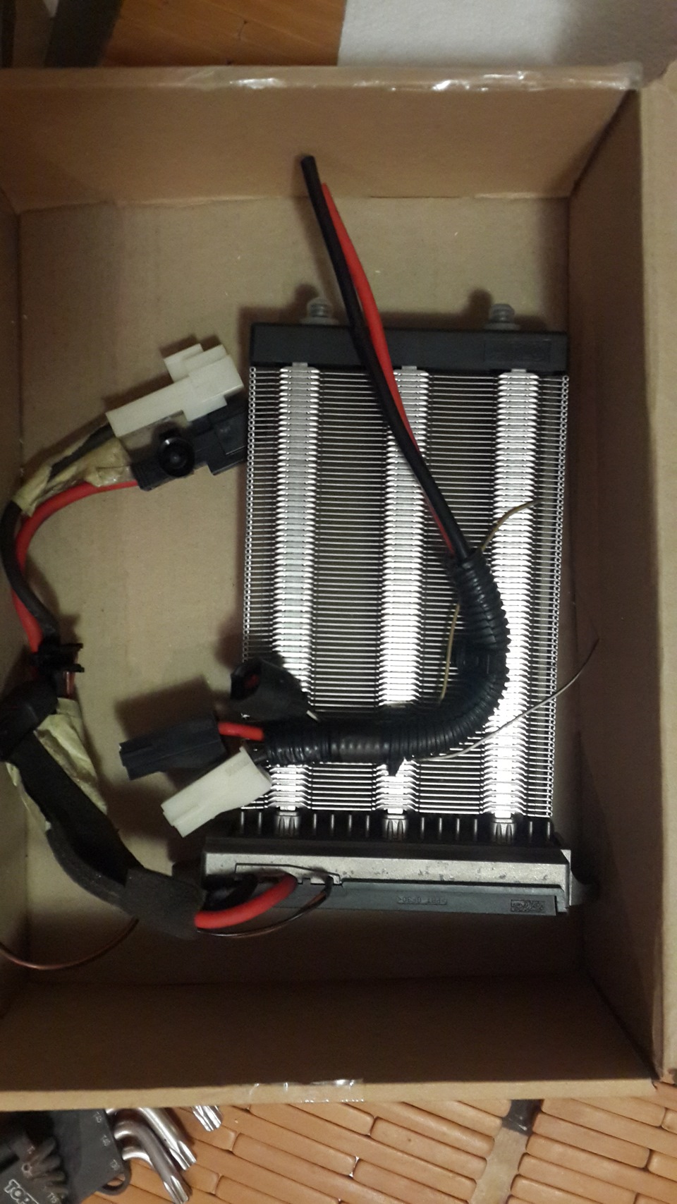 PTC heater / ЕВПС / електричний обігрівач (опалювач) салону 1