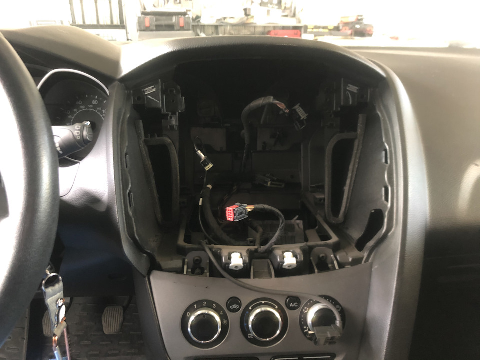 Стиль Tesla 3