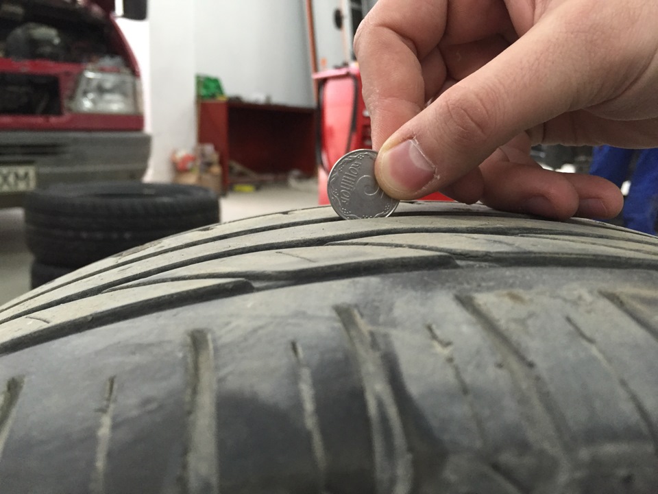 Продам шини Bridgestone turanza 215/55 r16 2