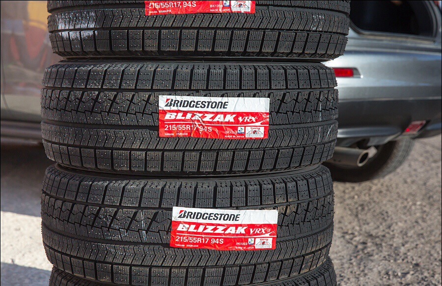Вибір шин, борошна вибору, переможець - Bridgestone VRX 2