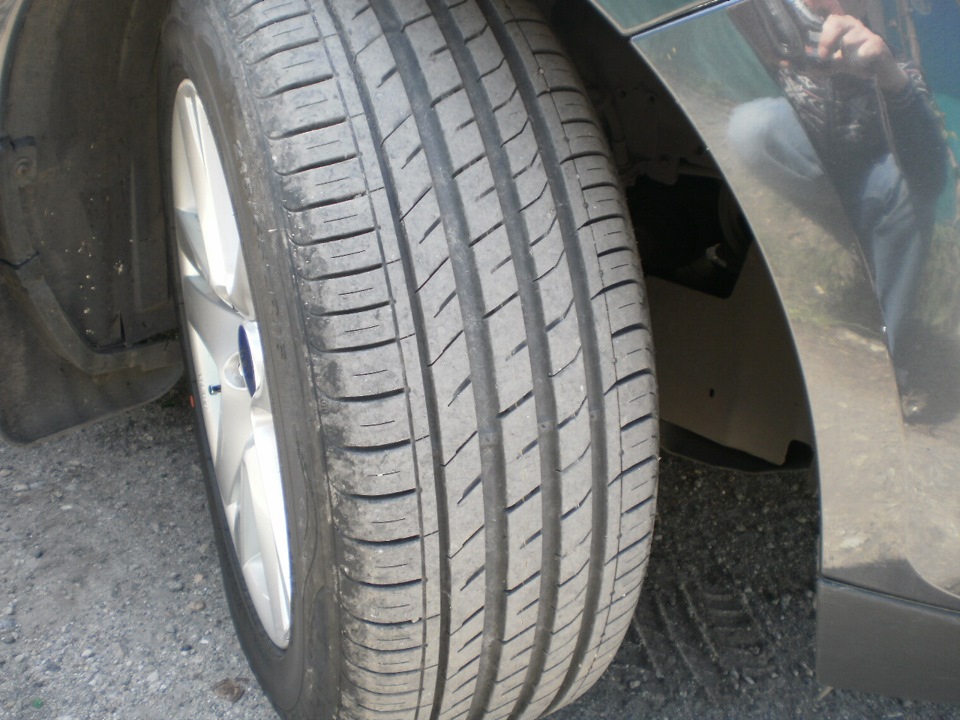 Літні капці NEXEN N'FERA SU1 215/55/R16 1