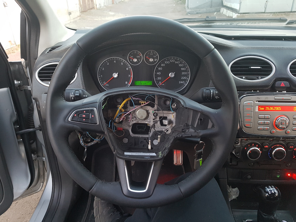 Руль від Ford Focus 3 рестайлінг ч.2 Круїз контроль 1