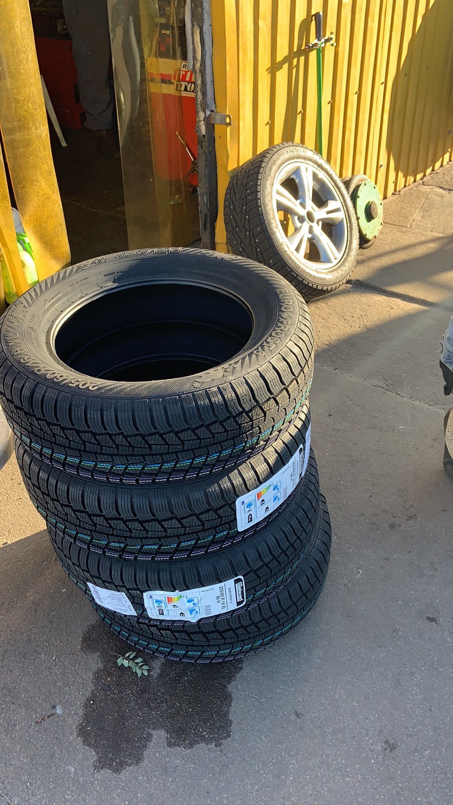 Зимові колеса 205/60r16 2