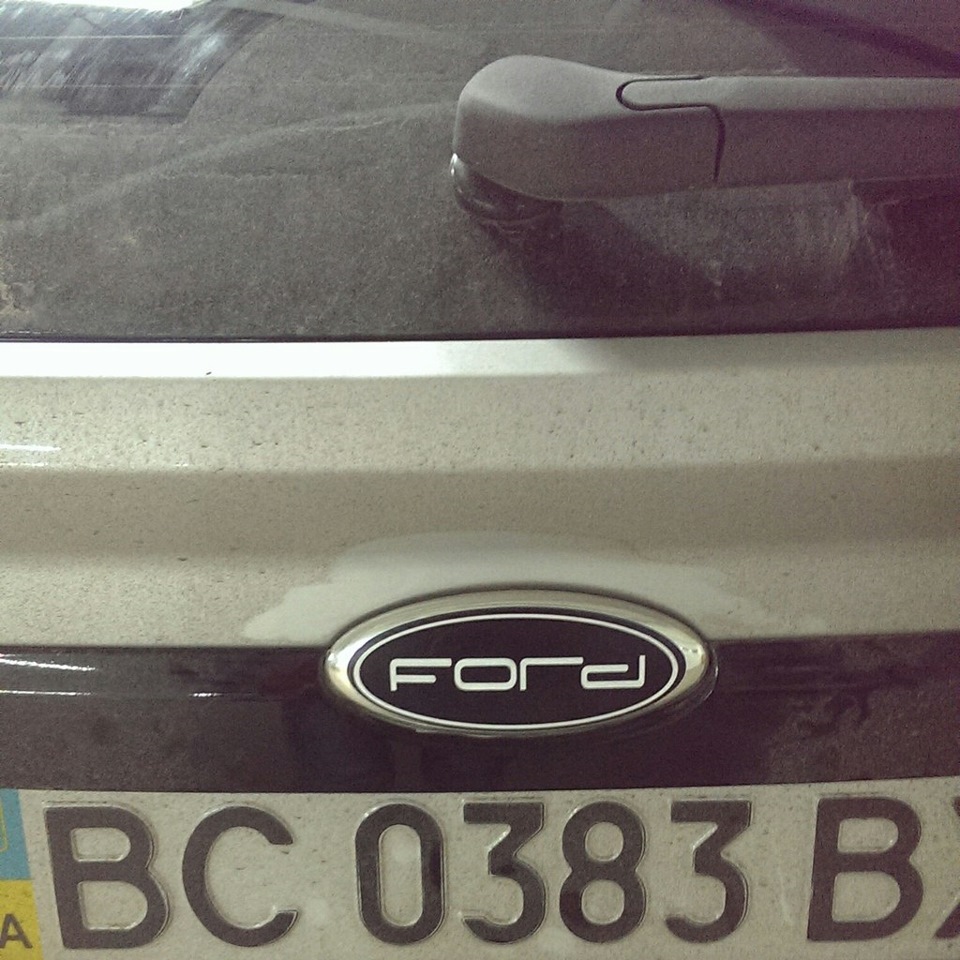 Поменял значки Ford :) 3