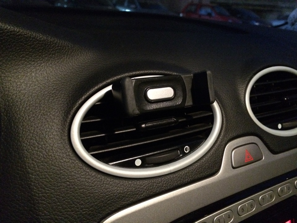 Передні гальмівні колодки та автотримач на решітку 3