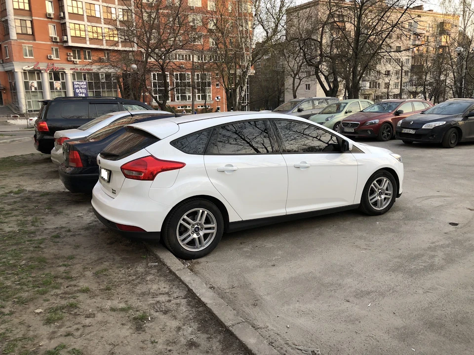 Встановлення дисків та розвалу.