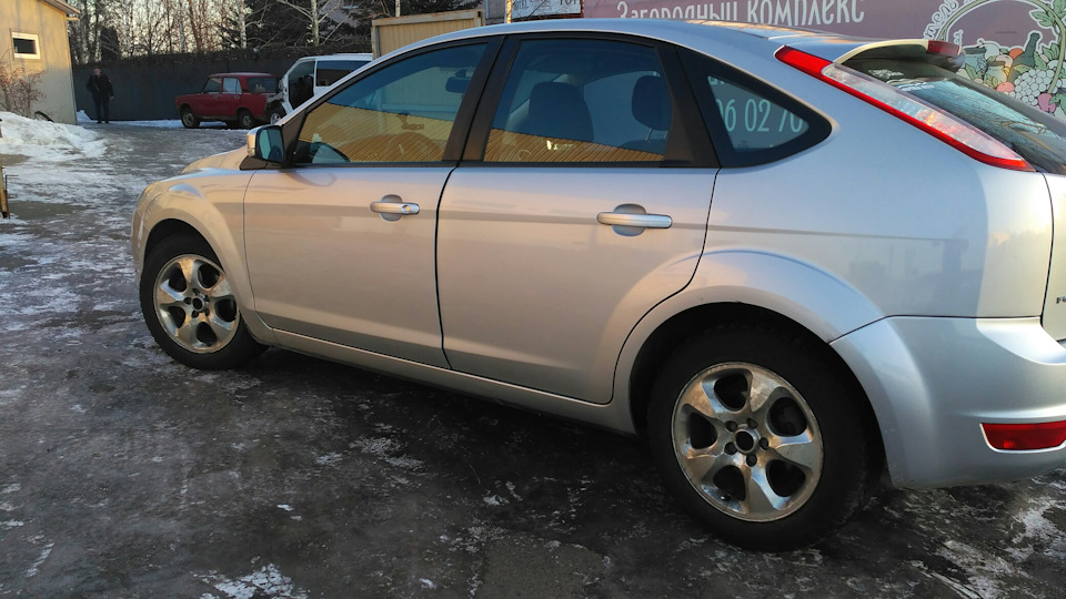 16 тапки від Jaguar 3