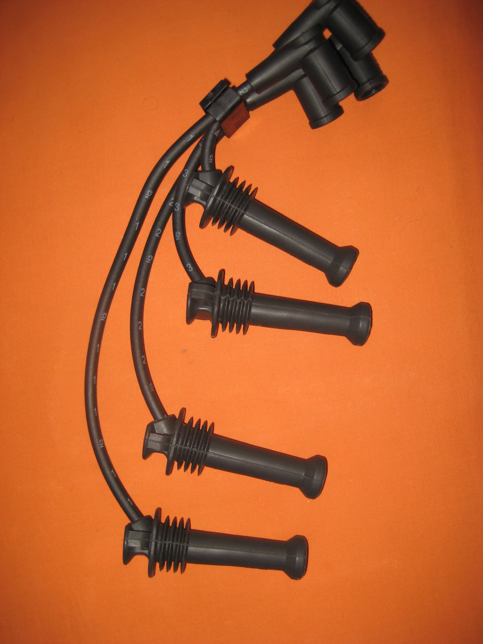Високовольтні дроти VOLVO 30731424 (тимчасово) 3