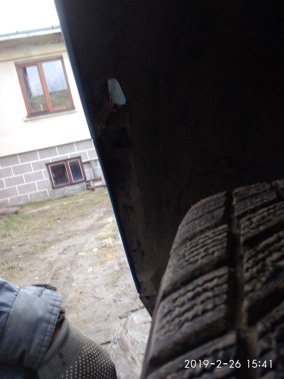 Слабке місце фокусу жита на стику крила та бампера 1
