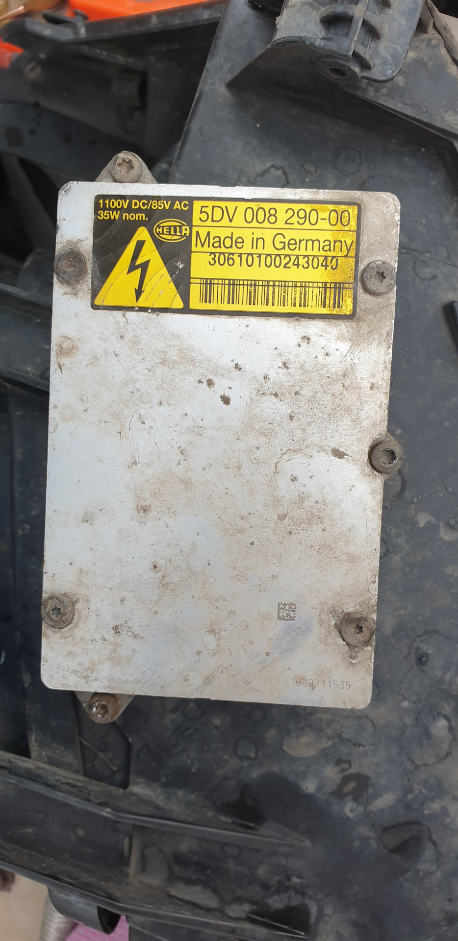 Ремонт блоку ксенону Hella 5DV 008-290-00 5