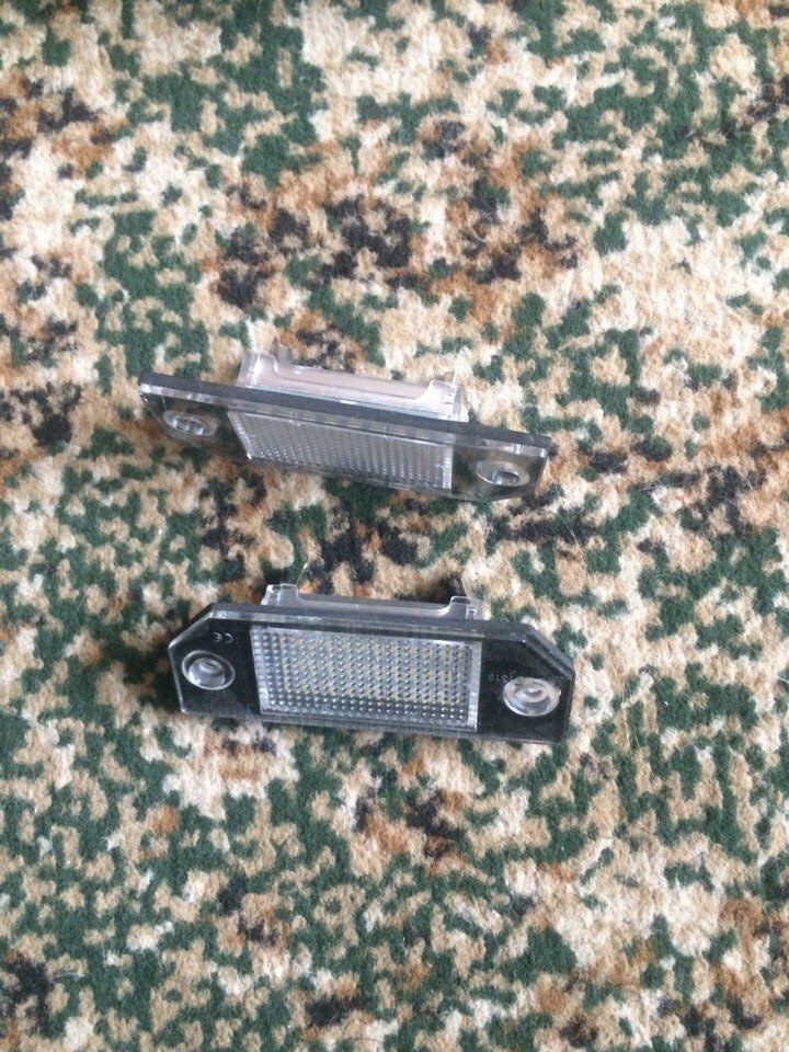 Заміна підсвічування заднього номера 5