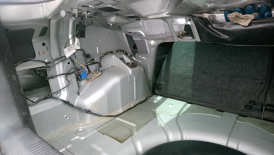 Правильна шумоізоляція Ford Focus 1 4